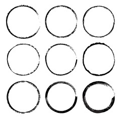 Grunge circle frames. Round brush strokes