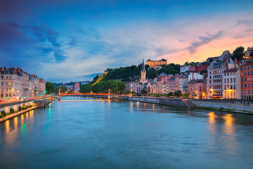 Lyon. Cityscape image of Lyon, France during sunset. - obrazy, fototapety, plakaty