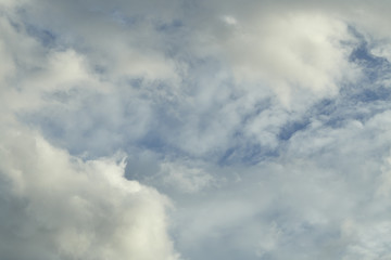  clouds before raining