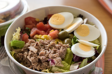 mixed salad with eggs