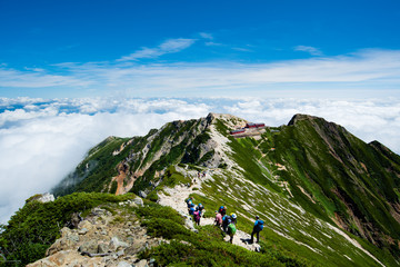 夏山登山 山小屋へ