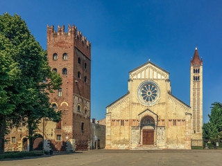 Fototapeta na wymiar Basilica of San Zeno, Verona, Italy