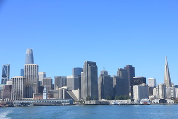 Fototapeta na wymiar Morning Skyline View of San Francisco