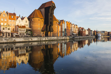 Obraz premium Gate-crane is a historical city gate with a lifting mechanism in Gdansk. Poland