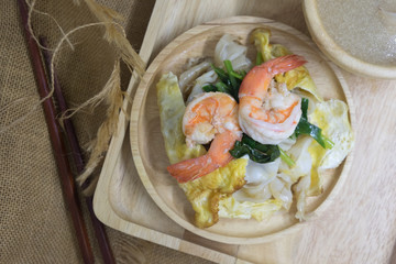 Fry noodle with shrimp and egg soak in gravy