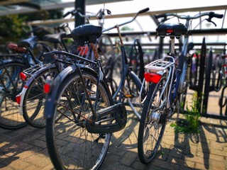 Fototapeta na wymiar Fahrrad Stellplatz Holland