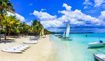 Tropical holidays and water sport activities in Mauritius island