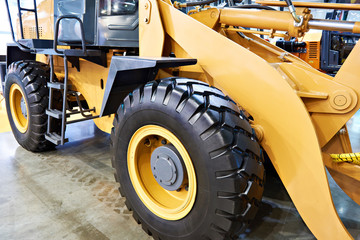 New front loader