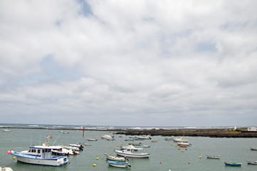 Fototapeta premium Boote im Hafen, Lanzarote