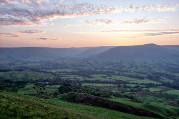 Hiking Path on Mam Top in Peak District during Sunset in 2018