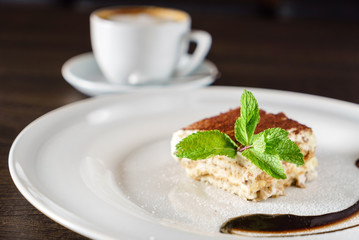 tiramisu cake with mint