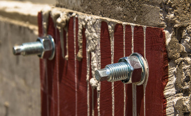  bolt and steel plate