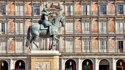 Plaza Mayor in Madrid, Spain - obrazy, fototapety, plakaty