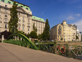 Naklejka premium Art Nouveau Bridge over the railway, Vienna, Austria