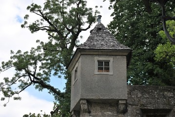 Fototapeta na wymiar kleiner Turm