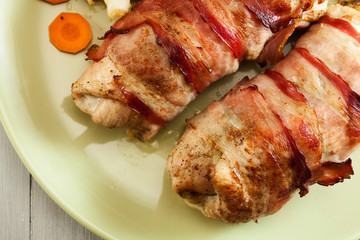 Chicken breast stuffed with champignon