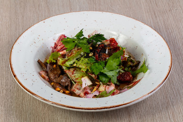 Salad with chicken liver