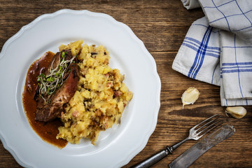 Grilled pork neck
