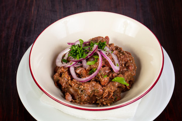 Pulled pork with onion