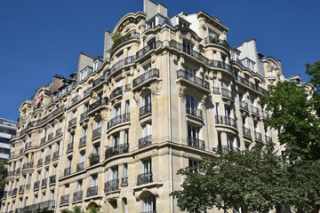 Immeuble haussmannien à Paris, France