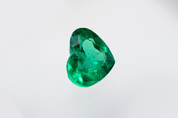 emerlad and gemstones esmeraldas