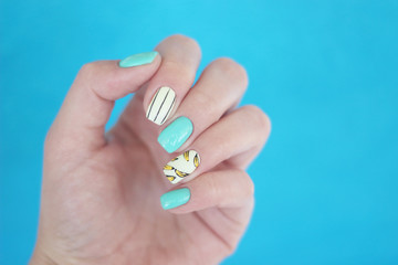 nail art banana summer