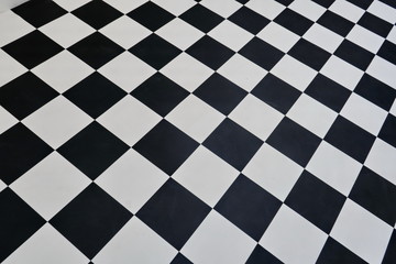 Sol  en carreaux noirs et blancs