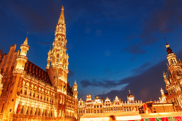 Fototapeta premium central square of Brussels at night