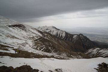 Fototapeta na wymiar Trek to Tochal Mountain from Darband village in northern Tehran, Iran