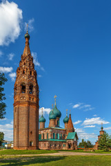 Fototapeta premium Temple ensemble in Korovniki, Yaroslavl, Russia