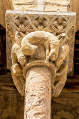columna con figuras, Iglesia de San Martin de Segovia