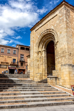 Iglesia de San Martin de Segovia, arco