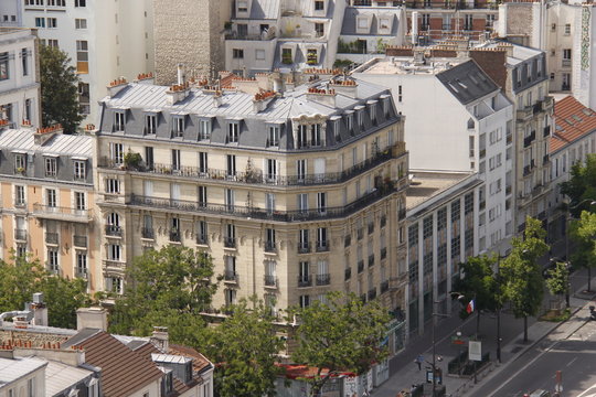Immeuble ancien, avenue d'Italie à Paris