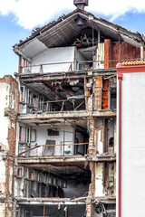 Fototapeta na wymiar Damaged building after NATO Bombing in Belgrade