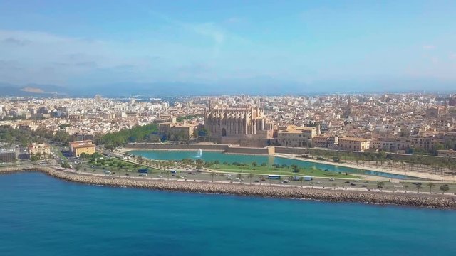 Catedral de Santa Maria Palma de Mallorca. Aerial view
