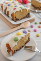 Kuchen mit weisser Glasur