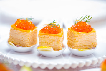  Lachs kavier Gormet häppchen