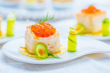  Lachs kavier Gormet häppchen