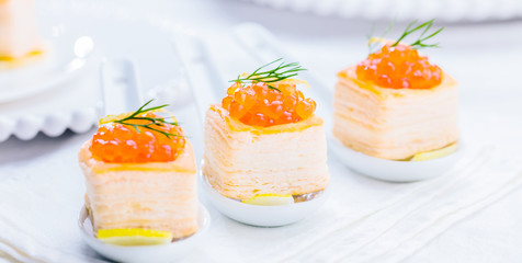  Lachs kavier Gormet häppchen