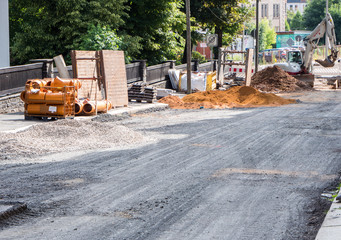 Asphaltarbeiten im Straßenbau 