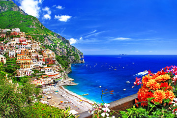 schönes Positano. Wunderschöne Amalfiküste, Italien