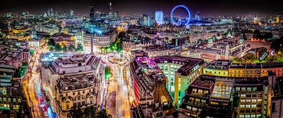 Gardinen Das Londoner Skyline-Panorama © Stewart Marsden