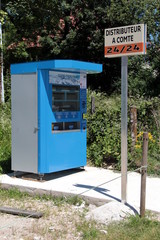Distributeur comté