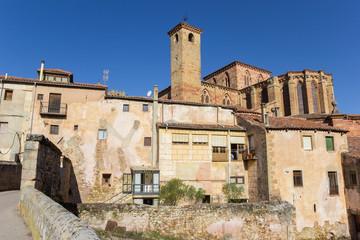 Fototapeta na wymiar Cathedral and old houses in Siguenza, Spain