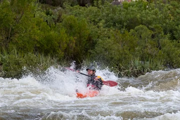 Deurstickers White water kayaking in Du Toits Kloof, South Africa © danedwards