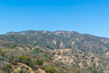 Fototapeta na wymiar Southern California mountains ready for hiking on summer morning