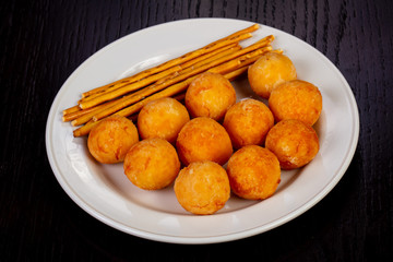 Delicious cheese balls