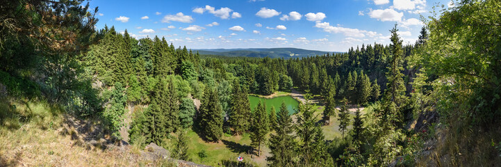 Obraz premium Panorama Bergsee Ebertswiese / Thüringer Wald