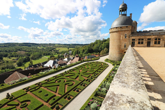 Ch&acirc;teau de Hautefort 