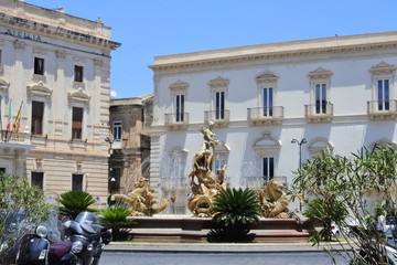 Fototapeta premium the fountain in Syracusa